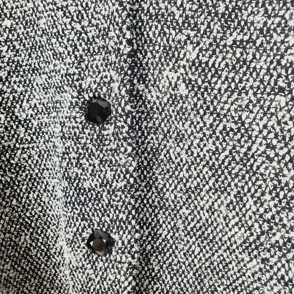 ST. JOHN Black White Soft Tweed Jacket Skirt Set 8 - Picture 9 of 10